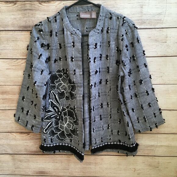 CHICOS TEXTURED BLAZER WITH APPLIQUED FLORAL FRONT‎ - Picture 6 of 7